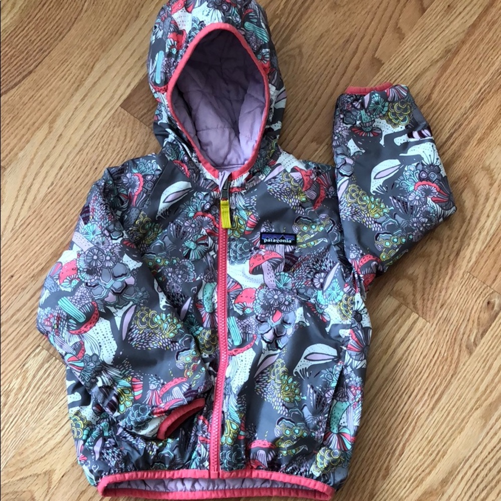 Patagonia little girls Nano Puff coat